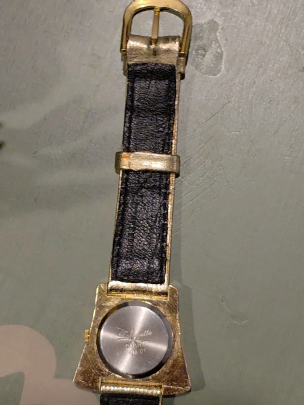 Vintage Lafayette Christmas Tree Bell-Shaped Watch | Gold Tone Metallic Leather
